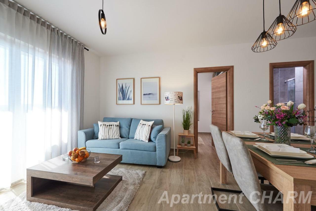 Luxury Apartment Charm With Pool Trogir Exterior foto